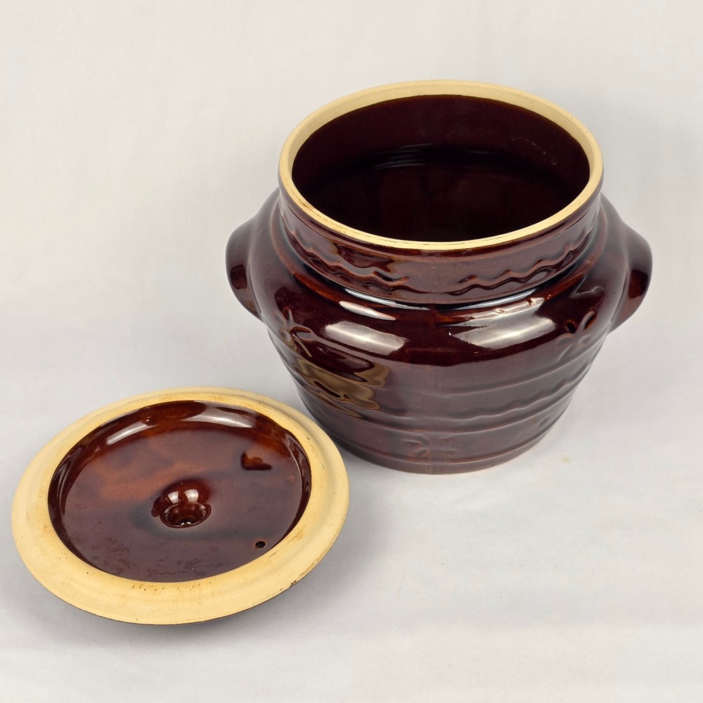 MAR‎ CREST Vtg Crock Pot Oven Proof Stoneware with Lid Brown 2 Handles Bean Pot - Picture 4 of 16